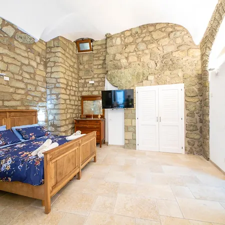 Forio Vico Secondo - Centro Storico - 8 Minuti Dal Porto-1bedr Apartment Ischia